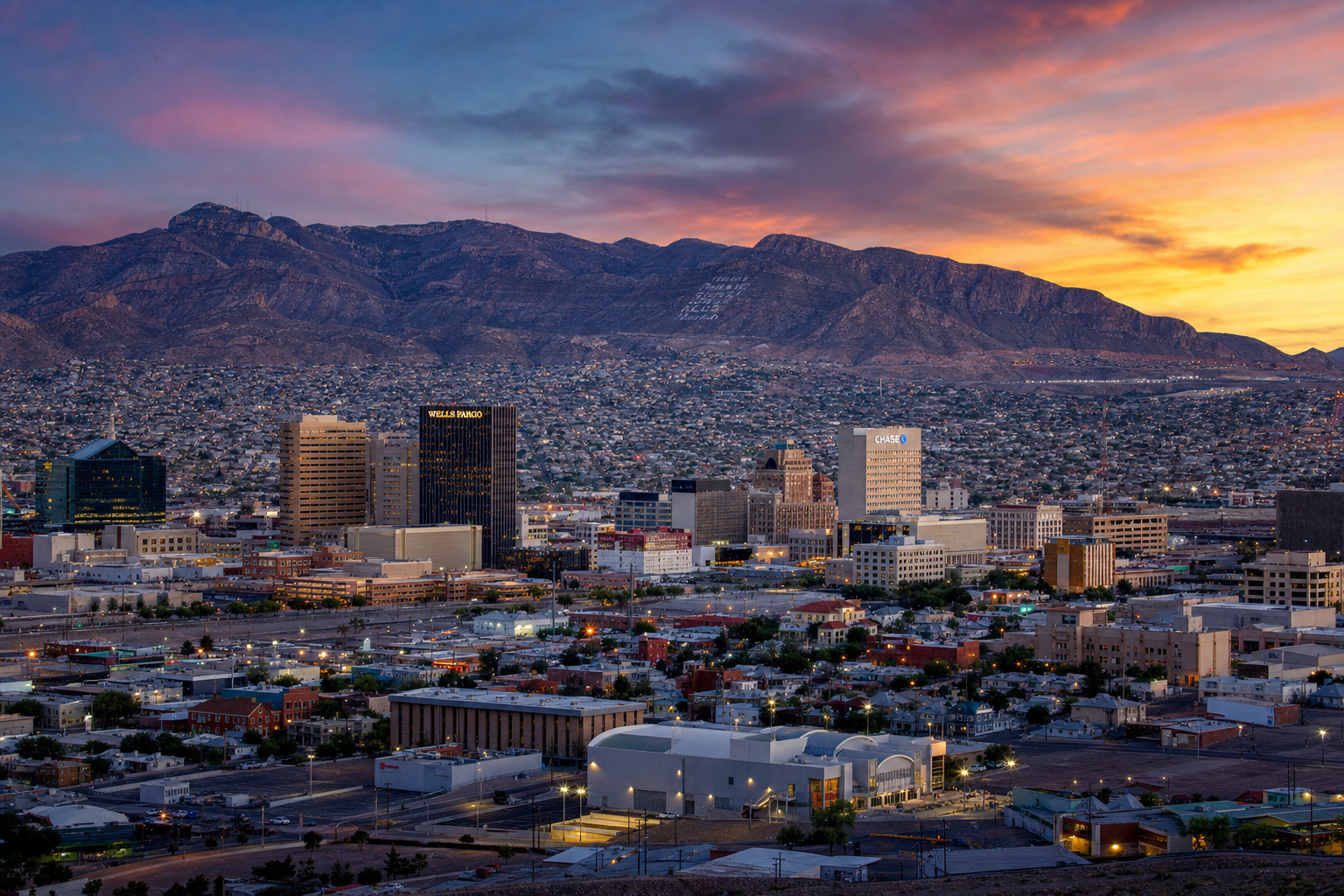 El Paso Texas skyline with Franklin Mountains