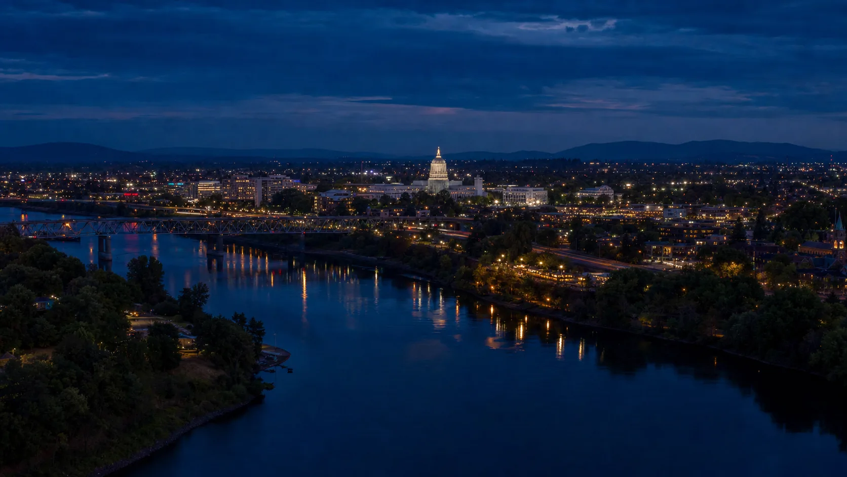 Salem Oregon skyline at night
